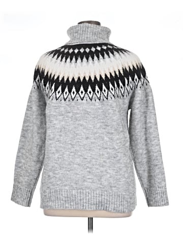 ASPEN Turtleneck Sweater (view 2)