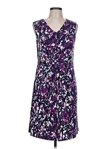 Daisy Fuentes Casual Dress (view 1)