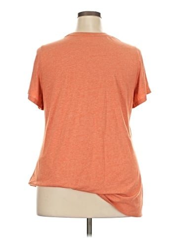 Lane Bryant Short Sleeve T-Shirt (view 2)
