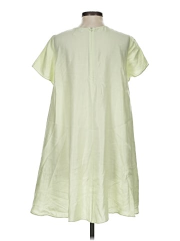Banana Republic Casual Dress (view 2)