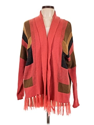 C. Luce Poncho (view 1)