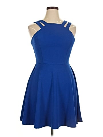 B. Smart Cocktail Dress (view 1)