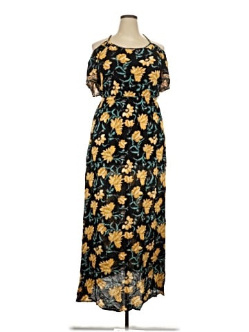 Xhilaration Casual Dress (view 1)