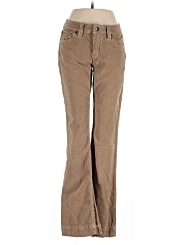 Shyanne Khakis (view 1)