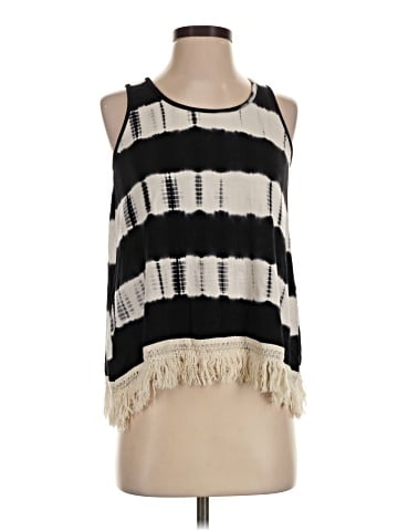 Le Lis Sleeveless Blouse (view 1)