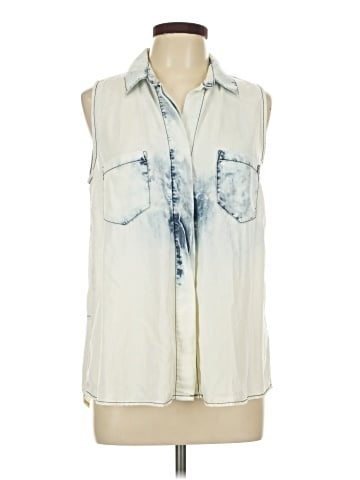 Velvet Heart Sleeveless Button-Down Shirt (view 1)
