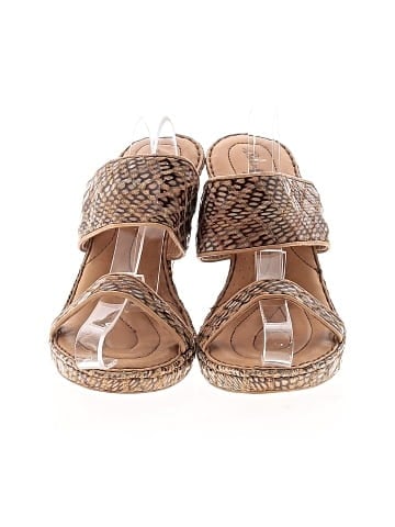 Born Crown Wedges (view 2)