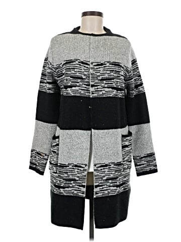 Sisters Cardigan (view 1)