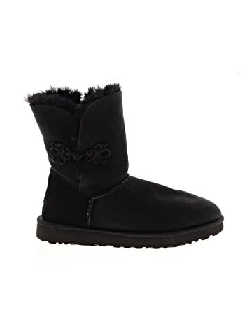Ugg Boots (view 1)