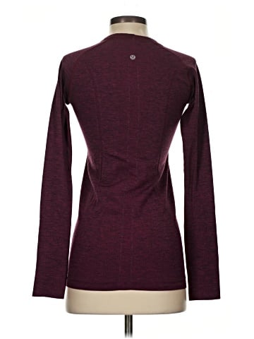 Lululemon Athletica Long Sleeve T-Shirt (view 2)