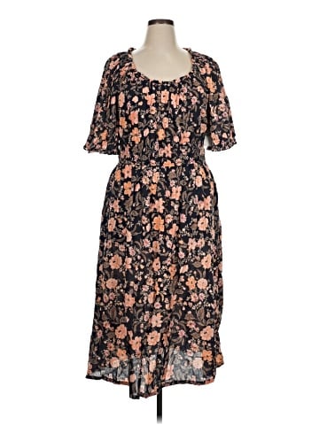 Old Navy Casual Dress (view 1)
