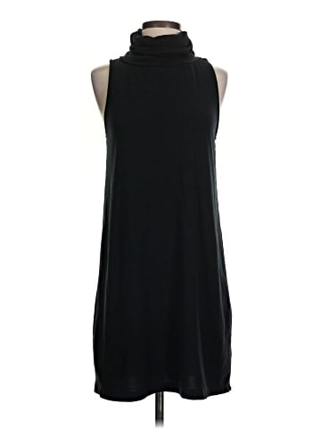 Leith Sleeveless T-Shirt (view 1)