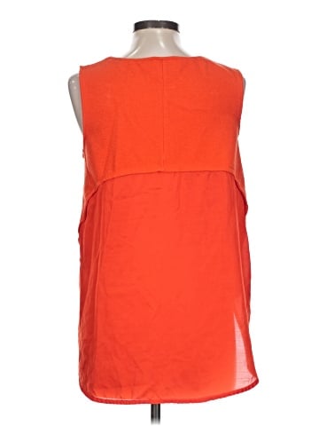 Deletta Sleeveless T-Shirt (view 2)