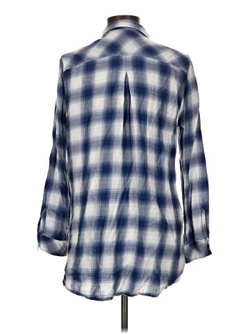 Boston Traders 3/4 Sleeve Button-Down Shirt (view 2)