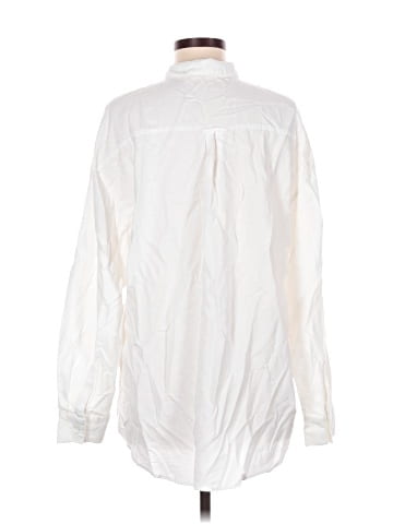 Old Navy Long Sleeve Button-Down Shirt (view 2)