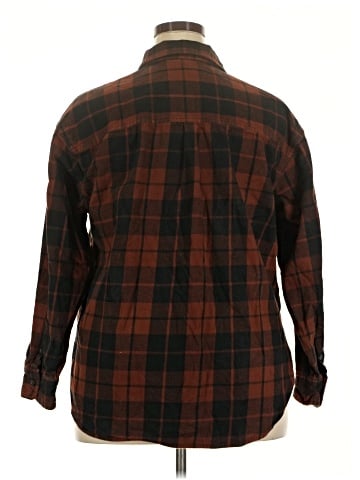 Universal Thread Long Sleeve Button-Down Shirt (view 2)