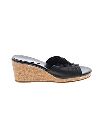 Karen Scott Wedges (view 1)