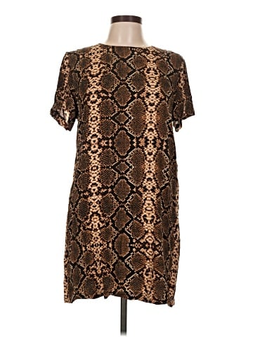 Karlie Casual Dress (view 1)