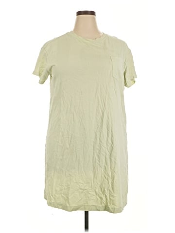 Old Navy Casual Dress (view 1)