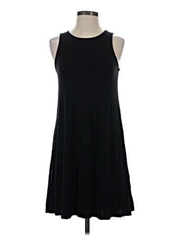 Old Navy Casual Dress (view 1)