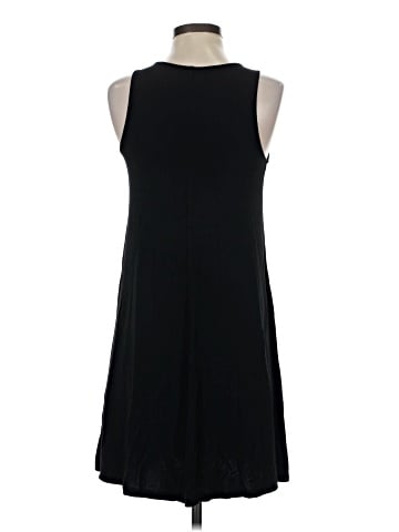 Old Navy Casual Dress (view 2)