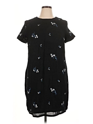 Ann Taylor Casual Dress (view 1)