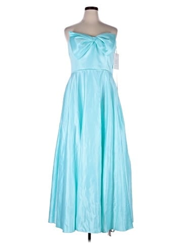 Mac Duggal Cocktail Dress (view 1)
