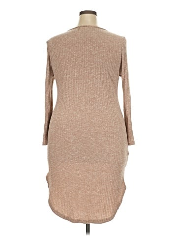 Rouge Casual Dress (view 2)
