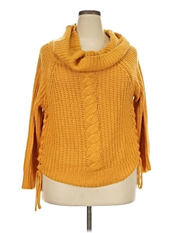 Derek Heart Pullover Sweater (view 1)