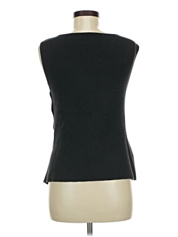 Abercrombie & Fitch Sleeveless T-Shirt (view 2)