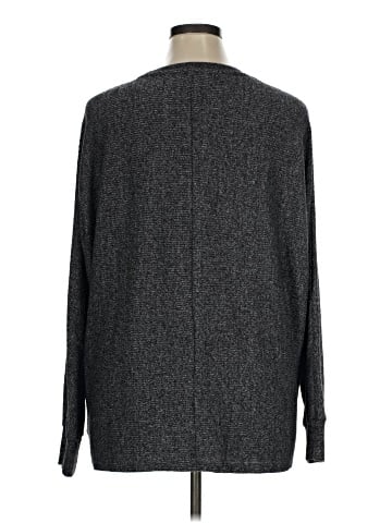 Time and Tru Long Sleeve Top (view 2)
