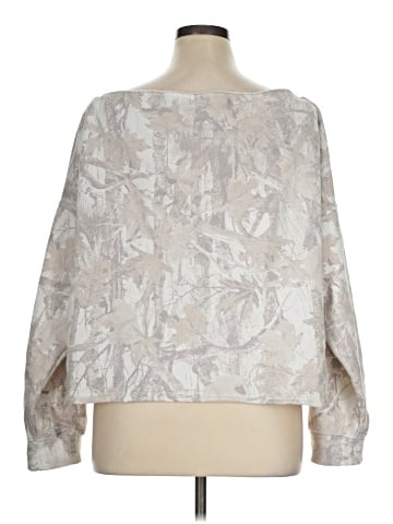 Hollister Cardigan (view 2)