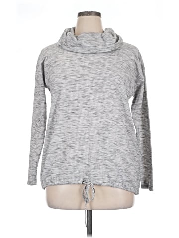 LIVI Pullover Sweater (view 1)