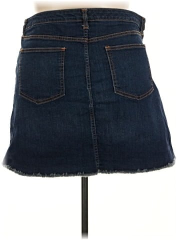 Universal Thread Denim Skirt (view 2)