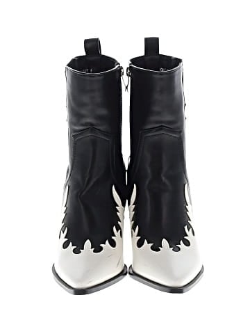 Azalea Wang Ankle Boots (view 2)