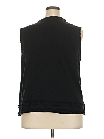 North Style Short Sleeve Top (view 2)