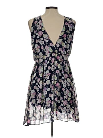 Shasa Casual Dress (view 2)