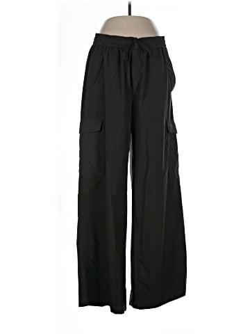 Active by Old Navy Cargo Pants (view 1)