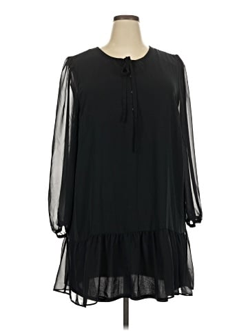 Draper James Casual Dress (view 1)