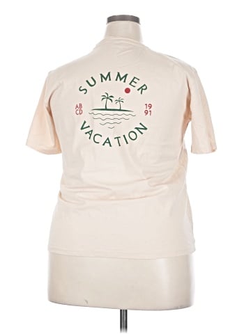 DAZY Short Sleeve T-Shirt (view 2)