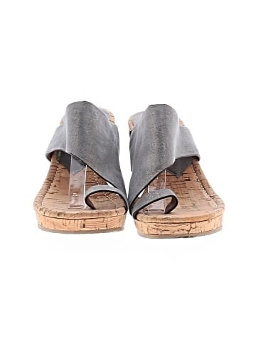 Donald J Pliner Wedges (view 2)