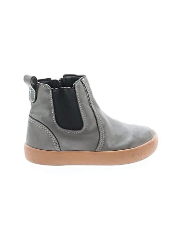 Ten Little Boots (view 1)