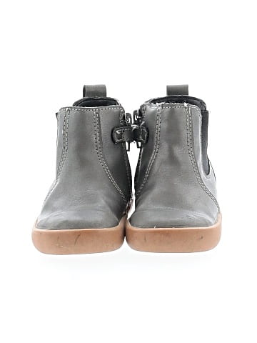 Ten Little Boots (view 2)