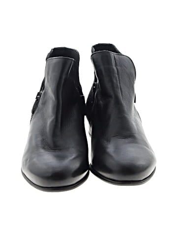 Eric Michael Ankle Boots (view 2)