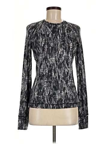 Lululemon Athletica Long Sleeve T-Shirt (view 1)