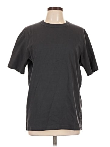 Uniqlo U Short Sleeve T-Shirt (view 1)