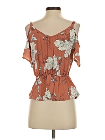Sienna Sky Sleeveless Blouse (view 2)