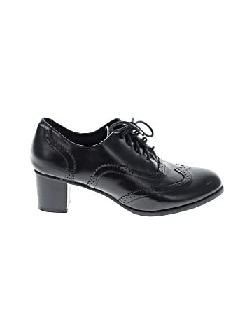 DEMA Heels (view 1)