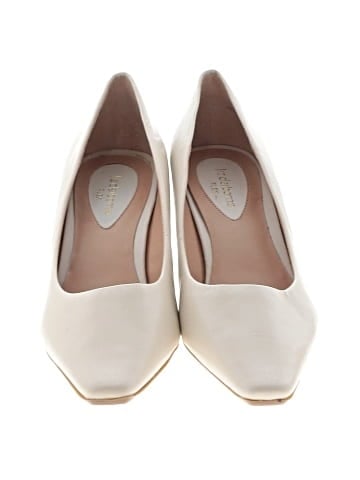 Liz Claiborne Heels (view 2)