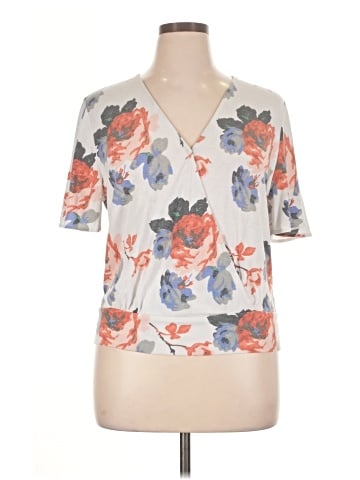 Eclair Short Sleeve Blouse (view 1)